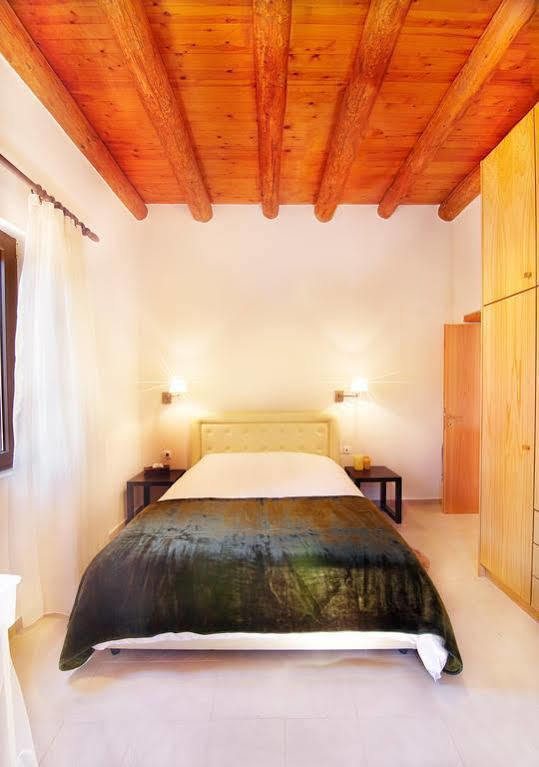 Villa Zourva Zoúrva Exterior foto
